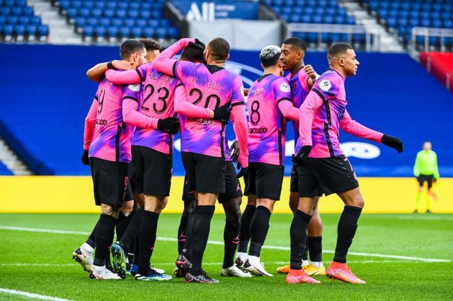 【法甲】德拉克斯勒小基恩破门 巴黎2比1力克尼斯